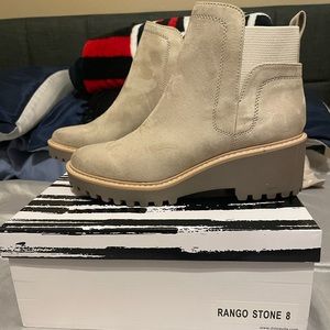 New Dolce Vita Rango Wedge Lug Chelsea Booties Size 8